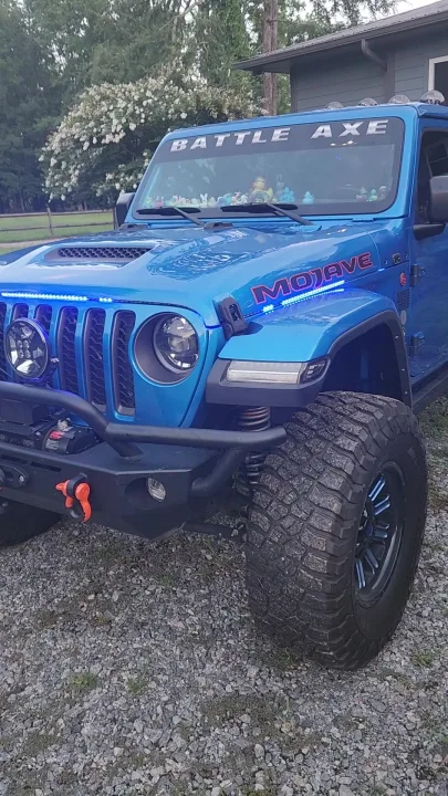 2023 Jeep Gladiator